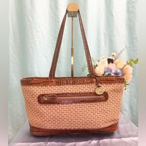 EUC - Brahmin Tisbury “Stella” Shoulder Bag